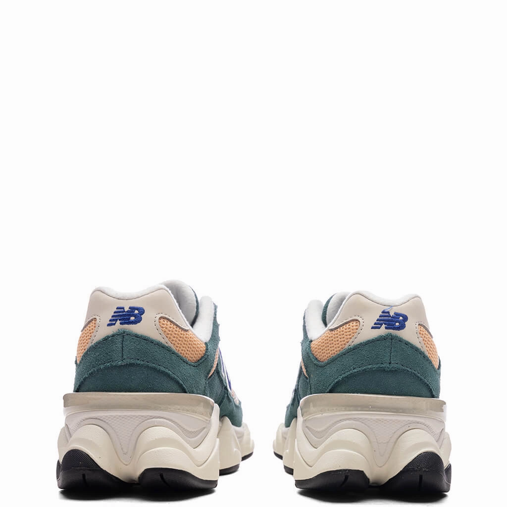 9060 (PS) - New Spruce/Peach Blossom/Team Royal