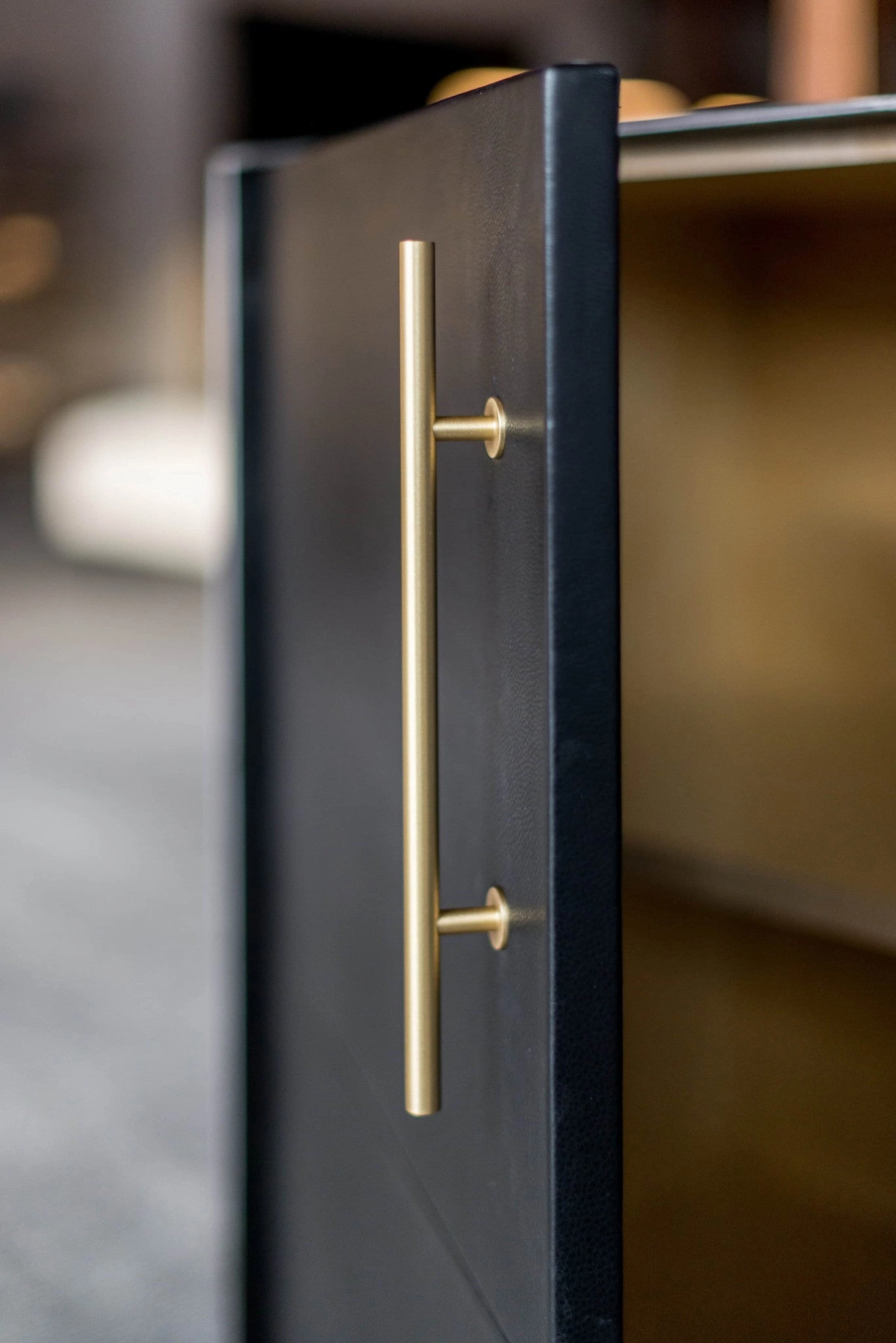 Bronson Credenza (BLK) | STOCK