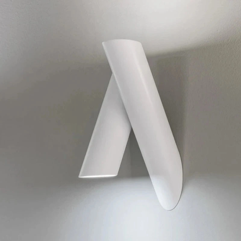 Contemporary Dual Tube Wall Light | Tubes 2