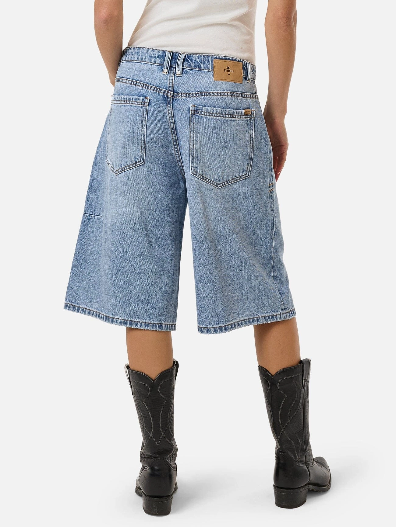 Darcy Short - Tempest Blue