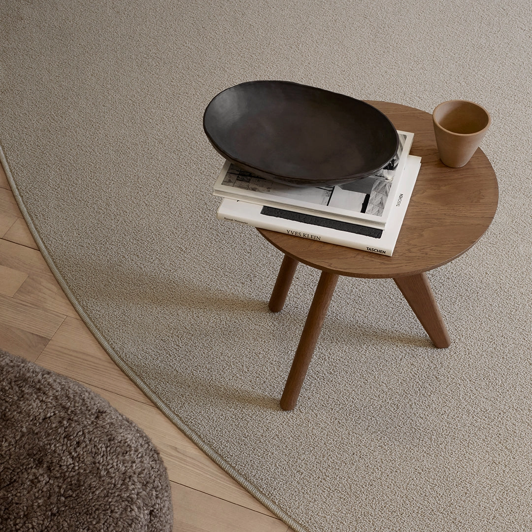 Fin Side Table
