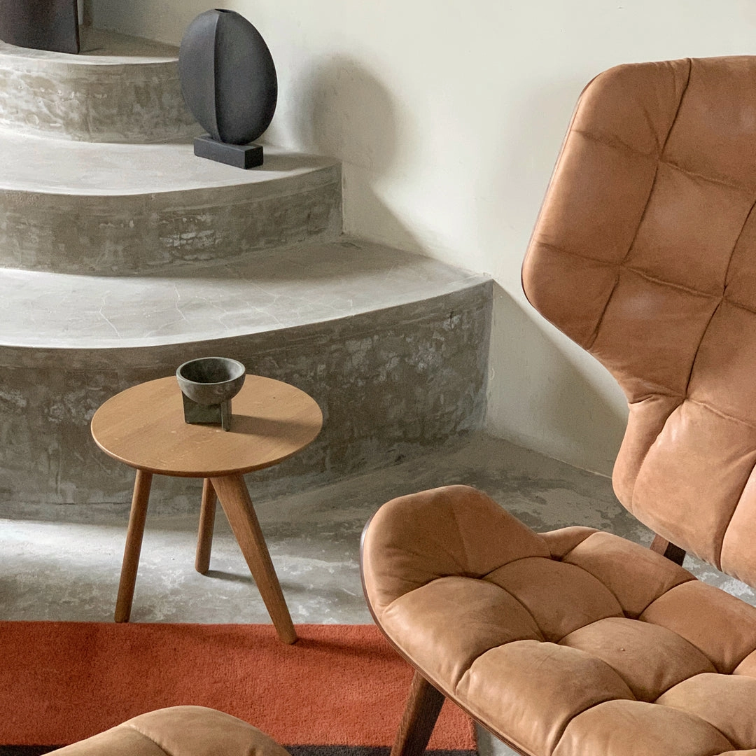 Fin Side Table