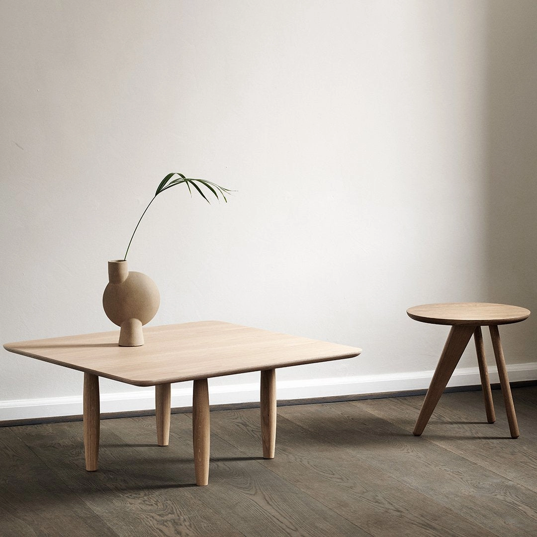 Fin Side Table