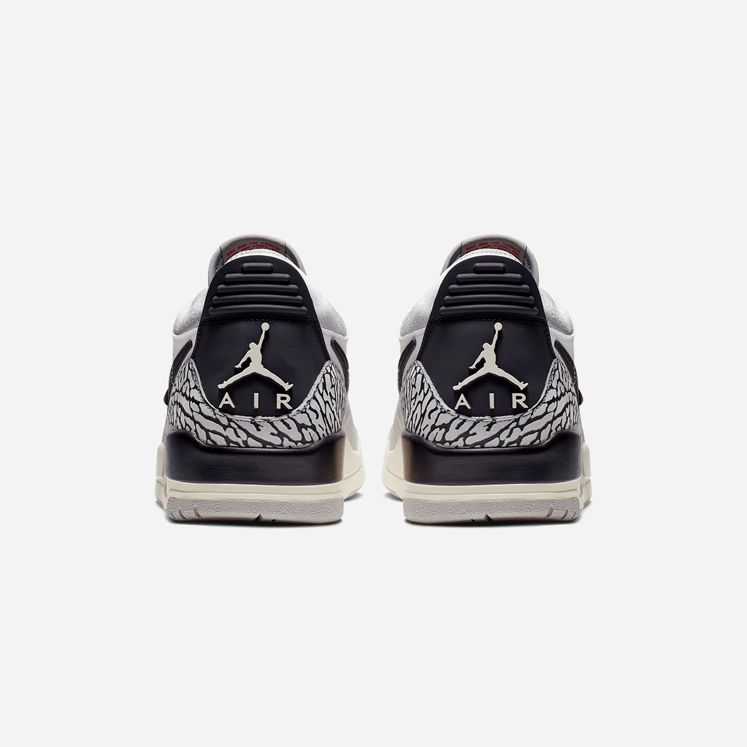 Jordan | AIR JORDAN LEGACY 312 LOW  { SUMMIT WHITE/FIRE RED-TECH GREY-BLACK