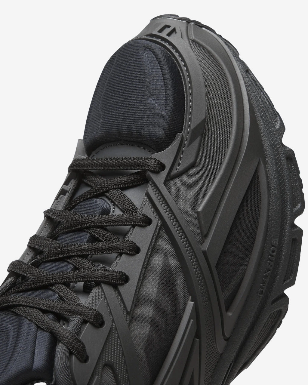 Premier Road Modern 'Core Black'