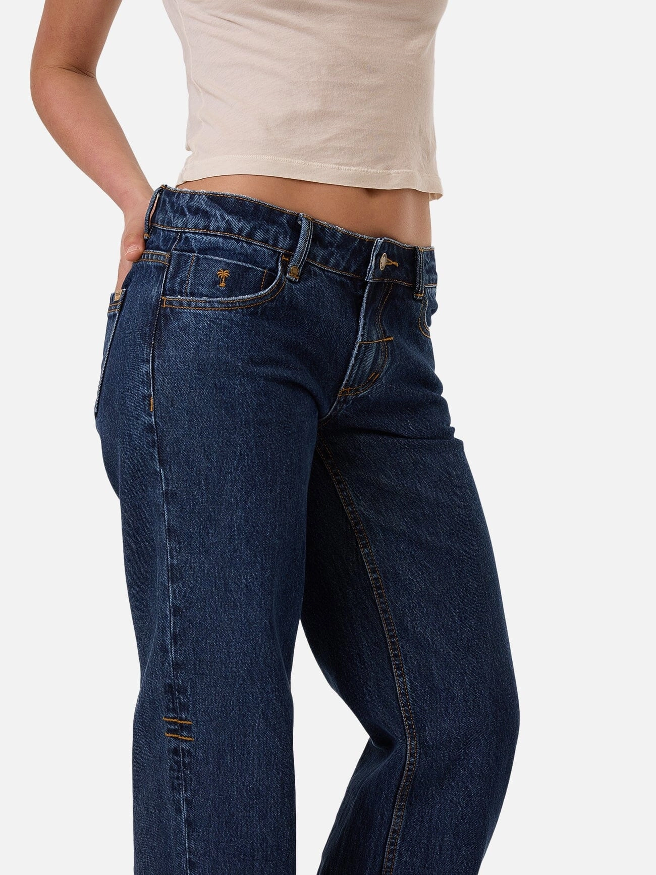 Saskia Low Rise Straight Jean - Rinsed Ink
